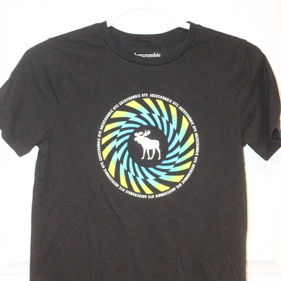 2/$25 🏷 Abercrombie Youth Tshirt Size 11/12 - Picture 2 of 2